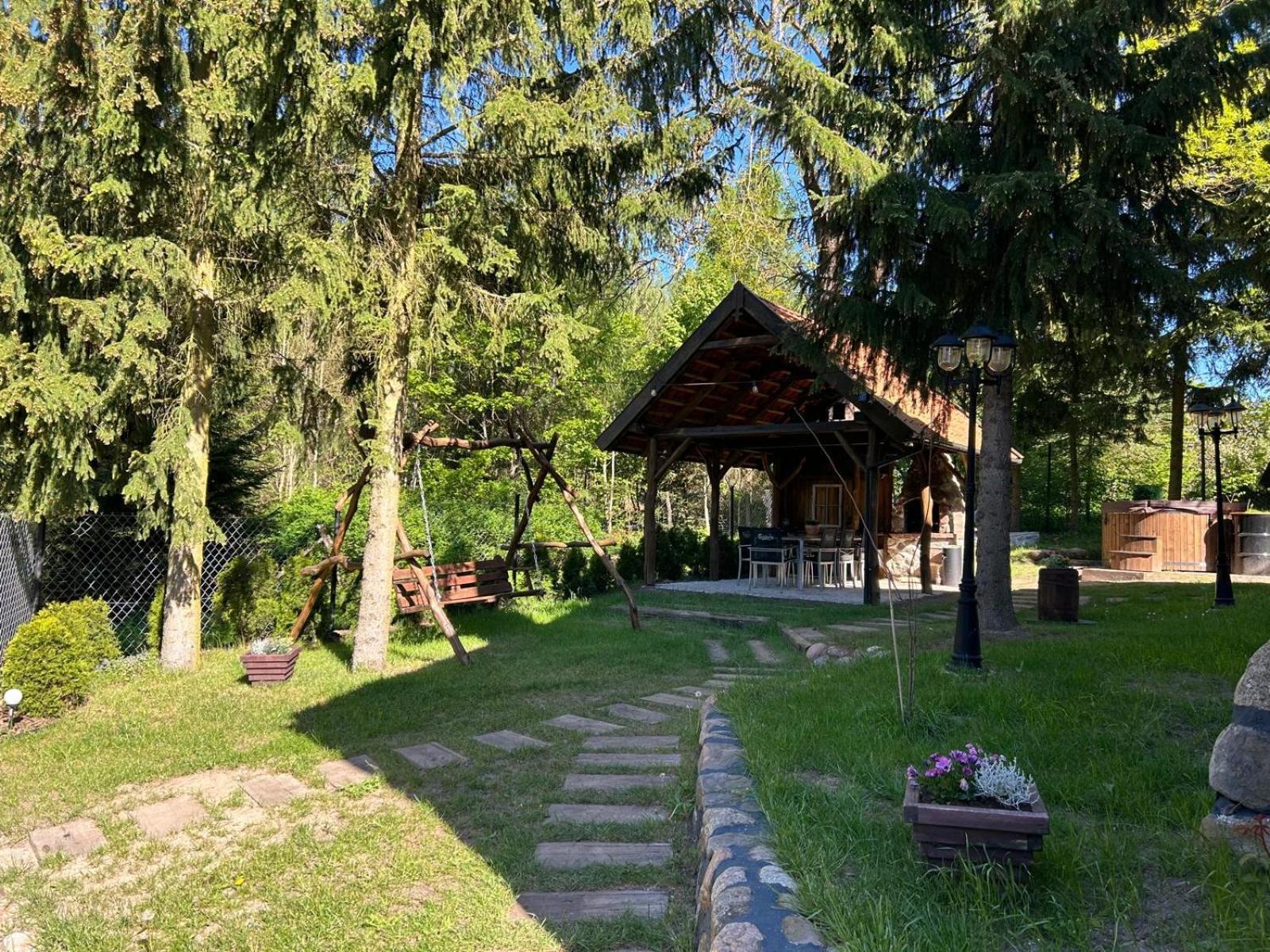 Dobrze Mi Tu-Kikity Exterior foto